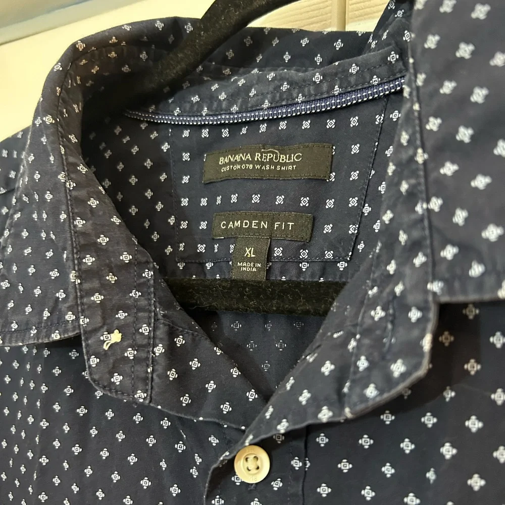 Banana Republic Camden Fit XL Navy Micro Print Button Down Shirt 100% Cotton